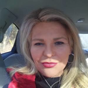 Meet your Posher, Angie